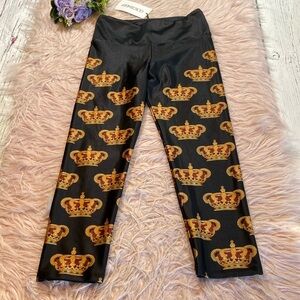 NWT Goldsheep Crowns Capri Crop Leggings sz S
